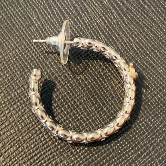 ❤️[SOLD]❤️Authentic Chanel Earrings - Picture 3 of 10